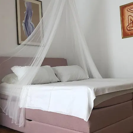 Ema - One Bedroom With Balcony
